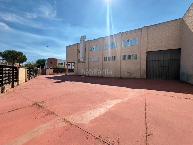 Foto 17329116-bc9b-4c23-90ba-10787f045c92. Fabrikhalle mit heizung in Torres de la Alameda