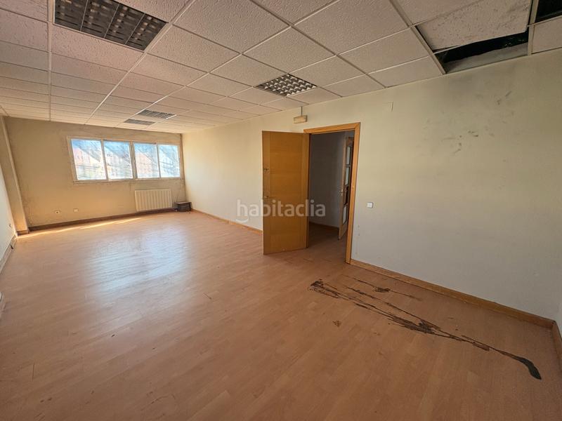 Foto 1b23d3ef-7f27-4d8c-9937-8a70496a7bbb. Fabrikhalle mit heizung in Torres de la Alameda