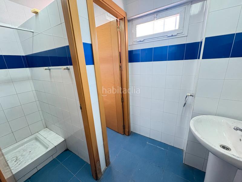 Foto 29bf704b-0e2b-4ef2-ba3d-792e2ae50a6e. Fabrikhalle mit heizung in Torres de la Alameda