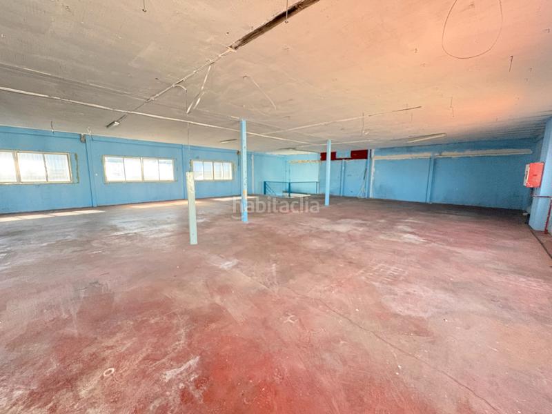 Foto 33c88d99-c68e-4ad8-91c5-462039de7778. Fabrikhalle mit heizung in Torres de la Alameda