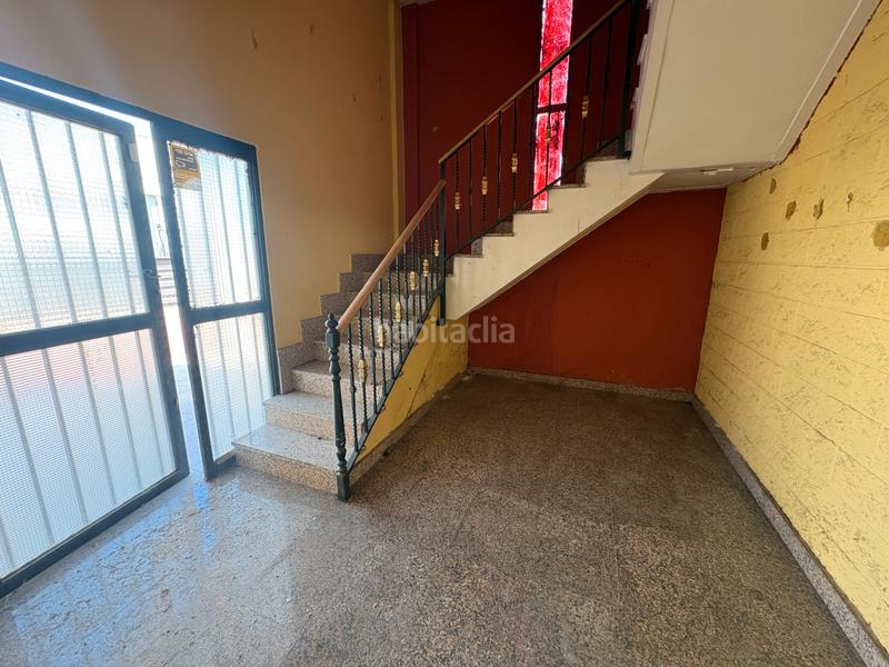 Foto c4893ec6-7f87-4a73-971a-50dcdd3d1a2c. Fabrikhalle mit heizung in Torres de la Alameda