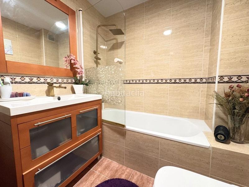 Foto 1d3f3131-e510-489c-8a3b-91ec544708f6. Casa adossada amb xemeneia calefacció aparcament a Pioz