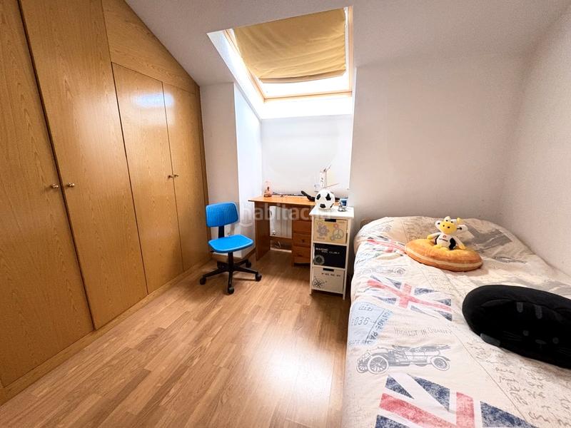 Foto 3e54f4d4-f737-4a29-a9d1-ddc83c3fe6c5. Casa adossada amb xemeneia calefacció aparcament a Pioz