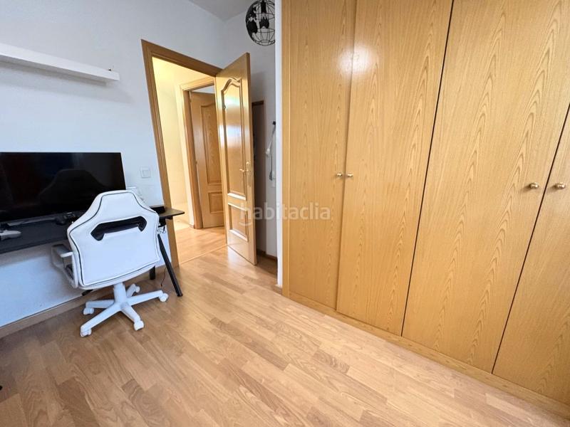 Foto 5e9dd5b2-1889-4f97-bd97-d7eb8c11e21b. Casa adossada amb xemeneia calefacció aparcament a Pioz