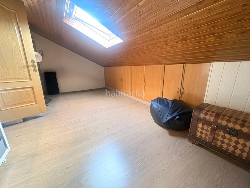 Foto 906101f2-31ac-4c39-9f37-15ae18ac93ff. Casa adossada amb xemeneia calefacció aparcament a Pioz