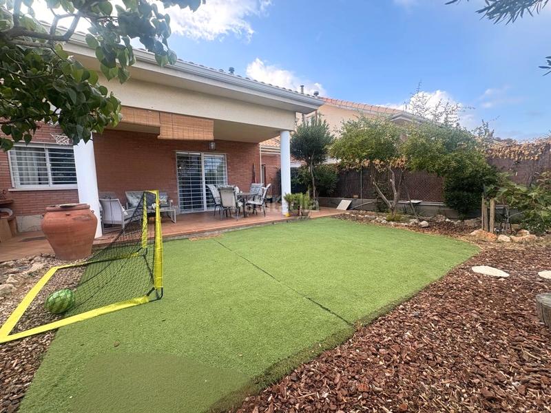 Foto dd71486a-982f-4be0-8887-52791f38748c. Casa adossada amb xemeneia calefacció aparcament a Pioz