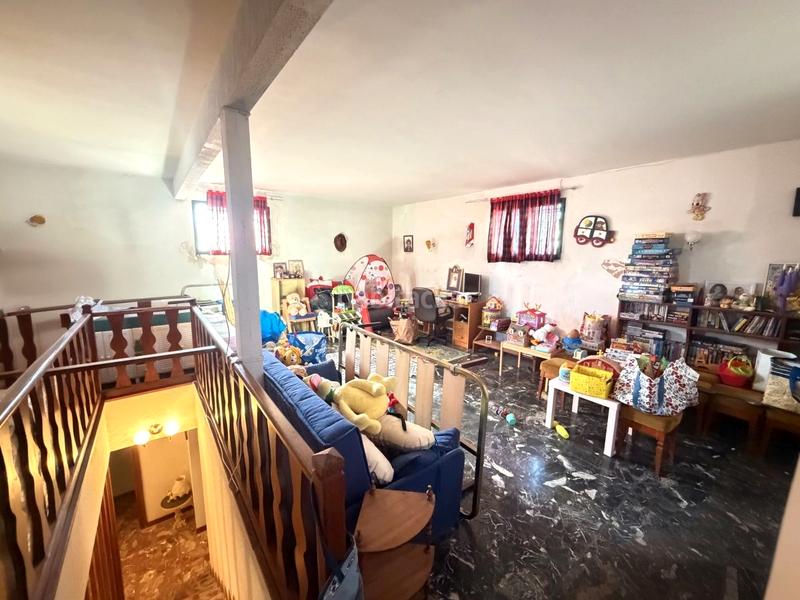 Foto cd6aa1bf-c0c9-4cc6-8305-71fc9752d224. Xalet a El Robledal Villalbilla