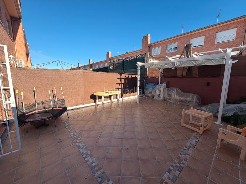 Foto 312f6409-e841-4dc9-af60-519da74e62fe. Casa bifamiliare in Torrejón del Rey