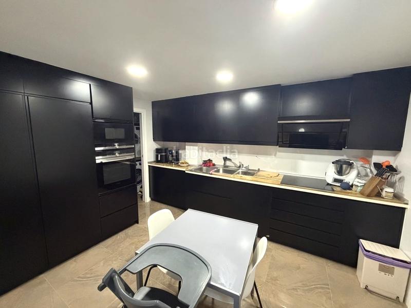 Foto d255a924-51ca-40e7-a9bb-02b6ab7e7047. Casa bifamiliare in Torrejón del Rey