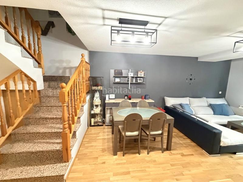 Foto 4b33495a-6c59-43e2-9f44-e6bfb2ff5af4. Duplex dans Bulevar-Plaza Castilla Azuqueca de Henares