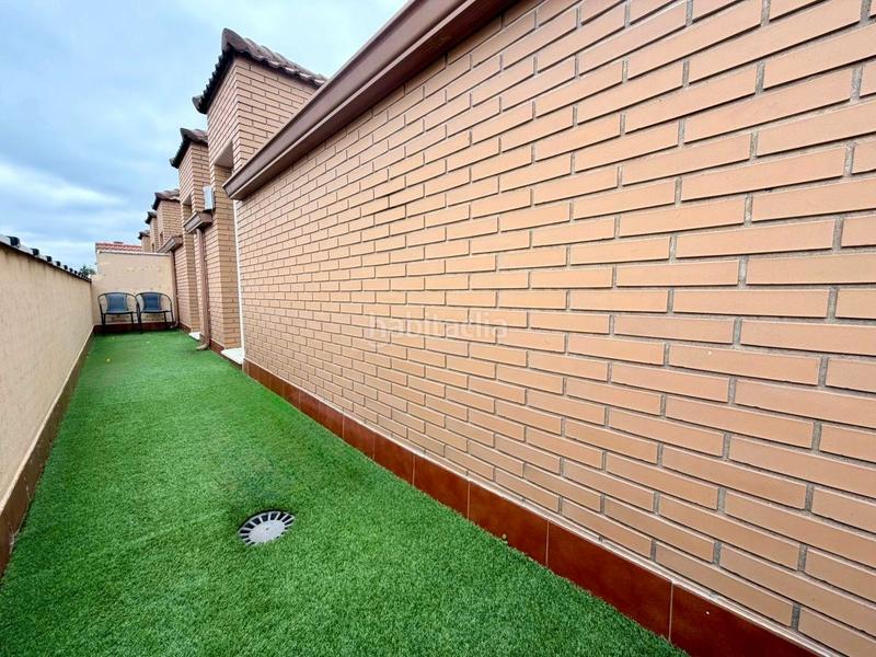 Foto 6255ee3b-a38d-489a-85ef-03ed5f5111e6. Duplex dans Bulevar-Plaza Castilla Azuqueca de Henares