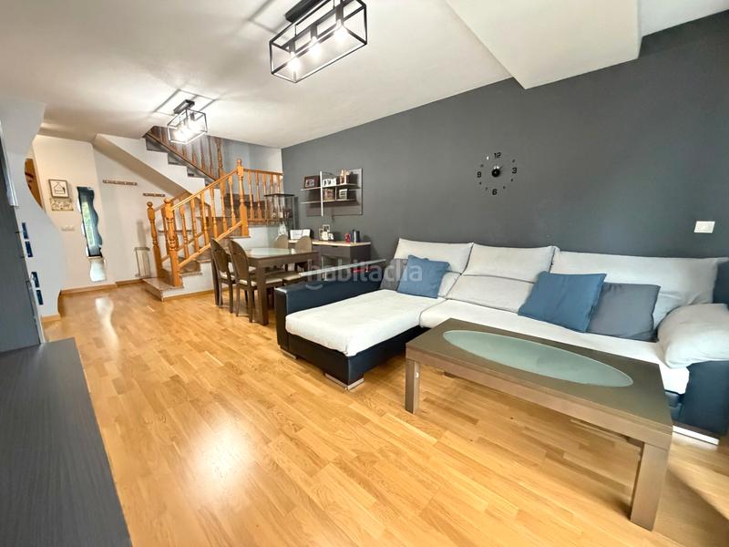 Foto c913ba01-57b1-4217-b0a0-d199d0be8c99. Duplex dans Bulevar-Plaza Castilla Azuqueca de Henares