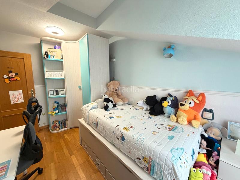 Foto dcaf3def-31e8-401d-85d4-2fca6933a187. Duplex dans Bulevar-Plaza Castilla Azuqueca de Henares