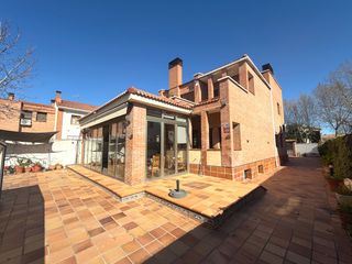 Chalet  Calle río henares. Chalet a la venta en calle río henares, azuqueca de henares
