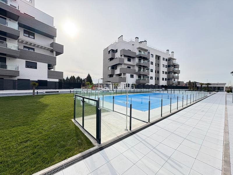 Foto 5d20987d-cba3-4581-9c78-e5bcb9c1116e. Flat with pool in Espartales Alcalá de Henares