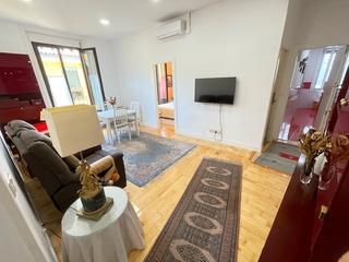 Pis  Calle de fuencarral. Piso de 1 habitacion y 1 wc, con trastero