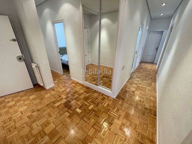 Foto 5213b436-4ecb-4de5-9667-95adb05bca80. Rent flat with heating parking in Pacífico Madrid