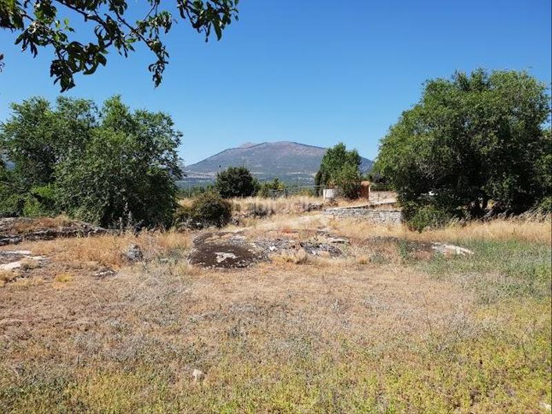 Foto 476a8a2b-6653-475e-956b-e0c07e3479c4. Wohngrundstück in de madrid 27 in Lozoyuela - Navas - Sieteiglesias