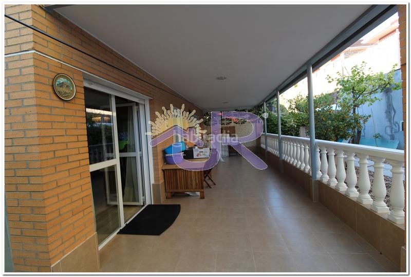 Foto 3433e807-0bda-4d4f-99d9-e60c3bdbed33. Chalet con camino riscaldamento parcheggio in Miramadrid Paracuellos de Jarama