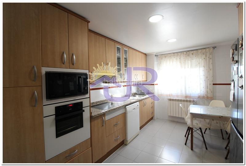 Foto 6c3728c6-74b4-4e7e-98ed-d9a10238033c. Chalet con camino riscaldamento parcheggio in Miramadrid Paracuellos de Jarama