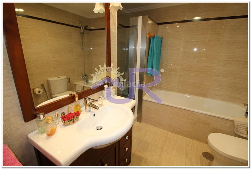 Foto 9957650d-97b2-4df1-ba06-6cf402592c78. Chalet con camino riscaldamento parcheggio in Miramadrid Paracuellos de Jarama