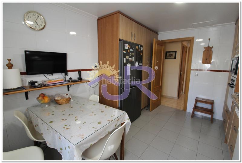 Foto f0f19ebb-1067-42a8-8957-3d421b8f7c80. Chalet con camino riscaldamento parcheggio in Miramadrid Paracuellos de Jarama