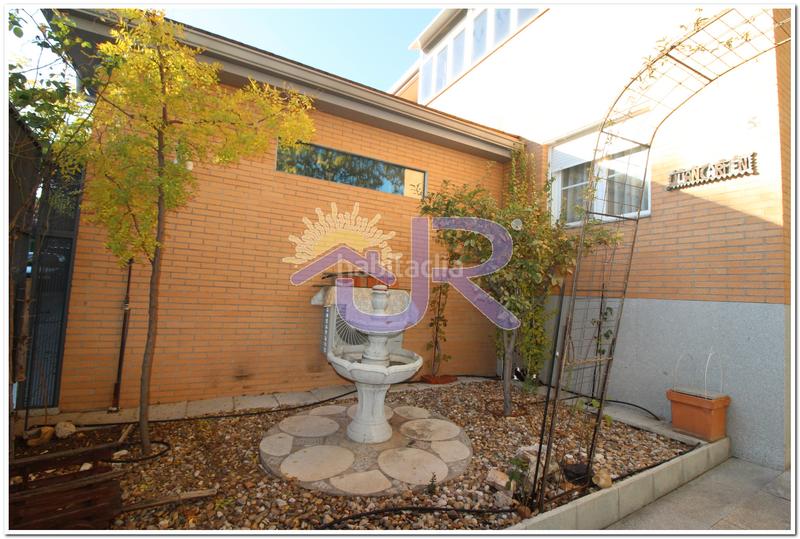 Foto f2174e8a-fa06-40f8-9144-3e493a517de7. Chalet con camino riscaldamento parcheggio in Miramadrid Paracuellos de Jarama