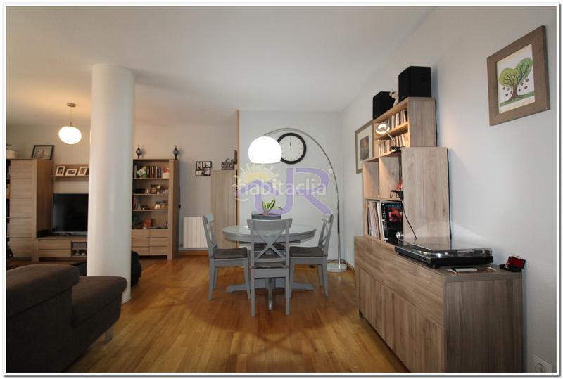 Foto 22fa9bed-2df5-47aa-bf7b-dc3cf5f3c7e6. Piso  con estupenda situación y con zonas comunes en Paracuellos de Jarama