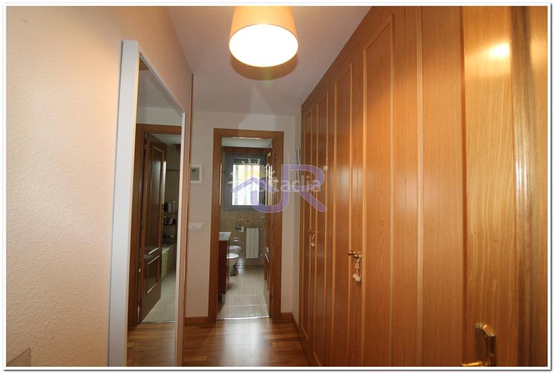 Foto ce058bd0-19f4-42a4-a91f-7363e9685414. Piso  con estupenda situación y con zonas comunes en Paracuellos de Jarama