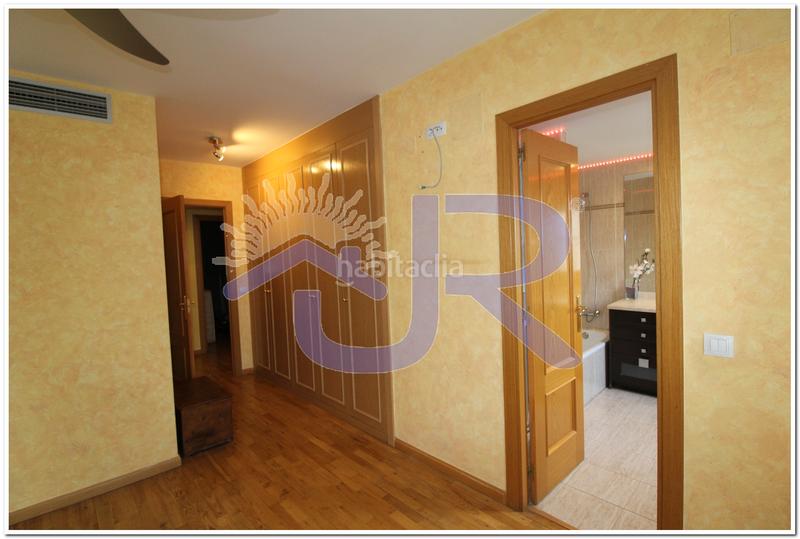 Foto a9b86fbb-2c6b-4f00-82ec-9ee7c2db542e. Affitto casa a schiera con riscaldamento in Miramadrid Paracuellos de Jarama