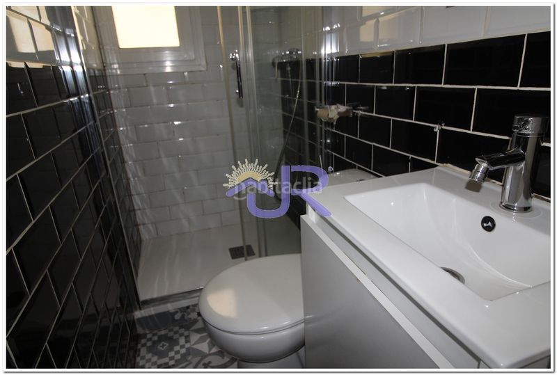 Foto 8f6b9efd-2eff-4e14-8ece-6081301f20fe. Pis a Ventas Madrid