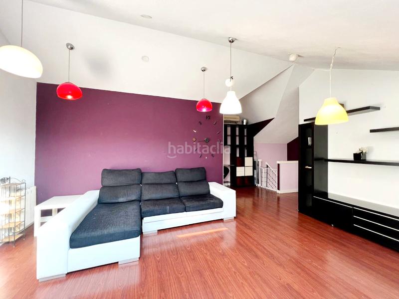 Foto 30d17b93-c787-4e2e-a7b0-49eeb2241320. Alquiler ático se alquila moderno piso ático amueblado de 1 dormitorio en Alcalá de Henares