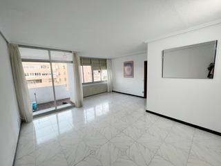 Pis  Calle río sorbe. Oportunidad para inversores, piso de 3 dormitorios en barrio ven