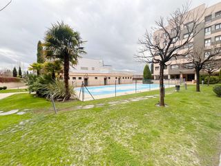 Location Appartement  Calle de bulgaria. Piso amueblado en zona san isidro - los almendros de 2 dormitori