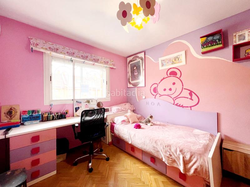 Foto 0c530d9a-89d0-4673-83db-32d44817b9e1. Semi detached house with heating parking in Ensanche Alcalá de Henares