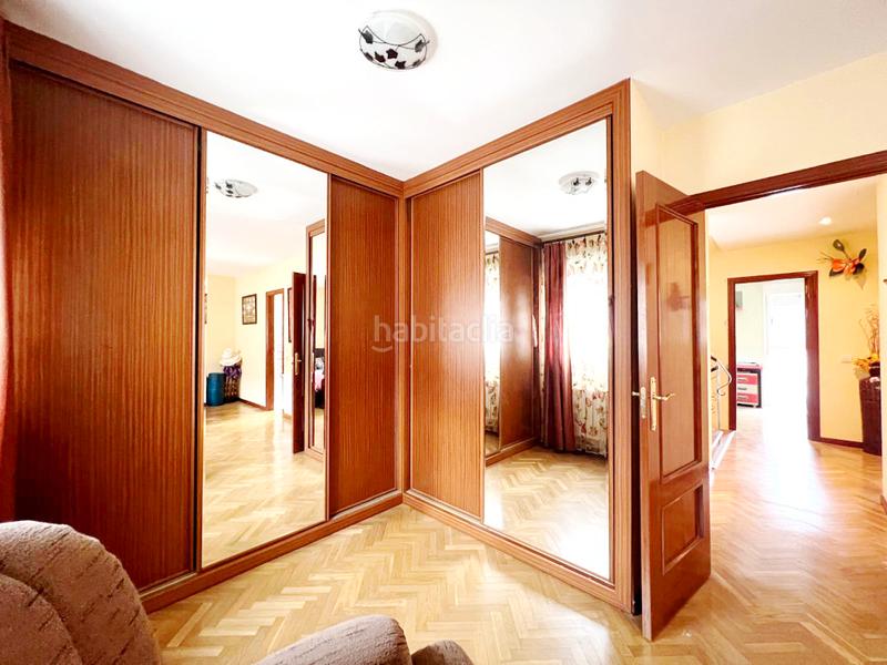 Foto 2096d702-ec0b-4454-a2f2-a723bee5747f. Semi detached house with heating parking in Ensanche Alcalá de Henares