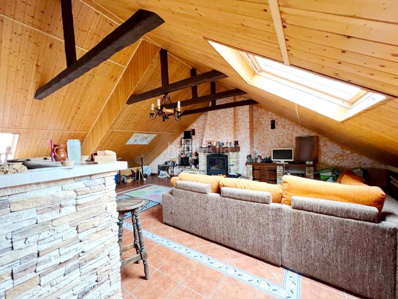 Foto 460b089e-1d98-453e-885e-cbff3164637f. Semi detached house with heating parking in Ensanche Alcalá de Henares