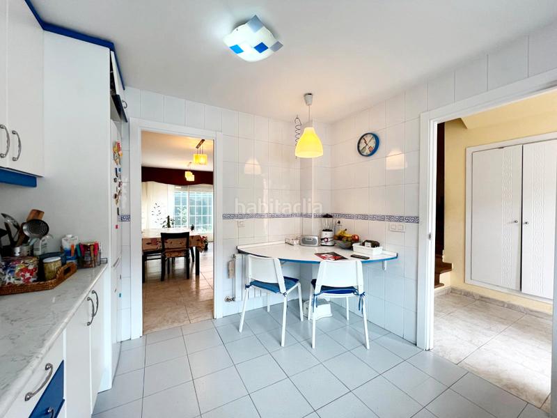 Foto 9bab2a0e-3ff9-4d2a-b2c3-a524cb69a753. Semi detached house with heating parking in Ensanche Alcalá de Henares