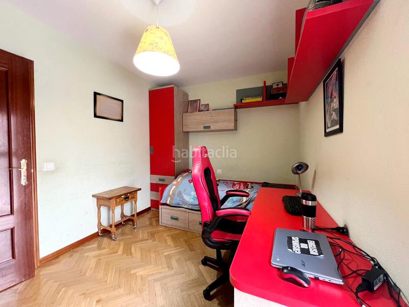 Foto b14ea741-b862-4366-801c-b9bc2e79b4ff. Semi detached house with heating parking in Ensanche Alcalá de Henares