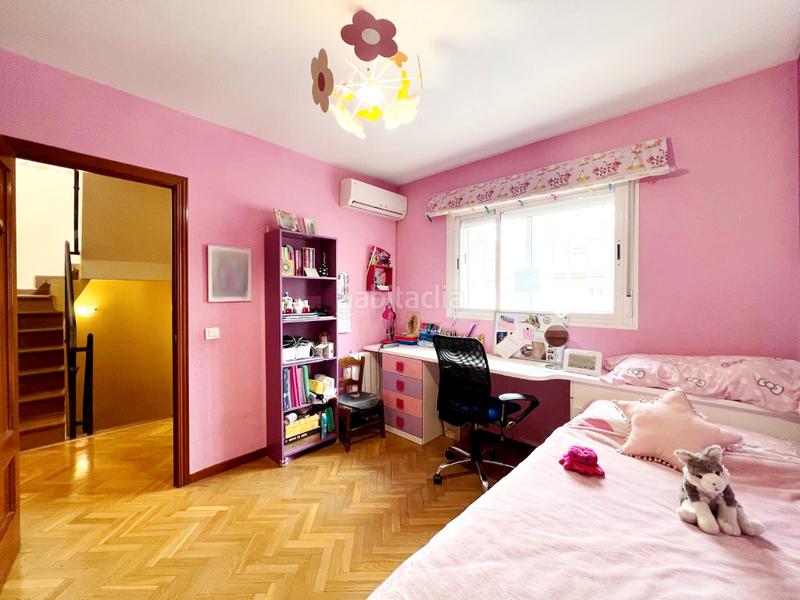 Foto bbab95e9-c0fe-41be-9211-0fee1ef16b17. Semi detached house with heating parking in Ensanche Alcalá de Henares