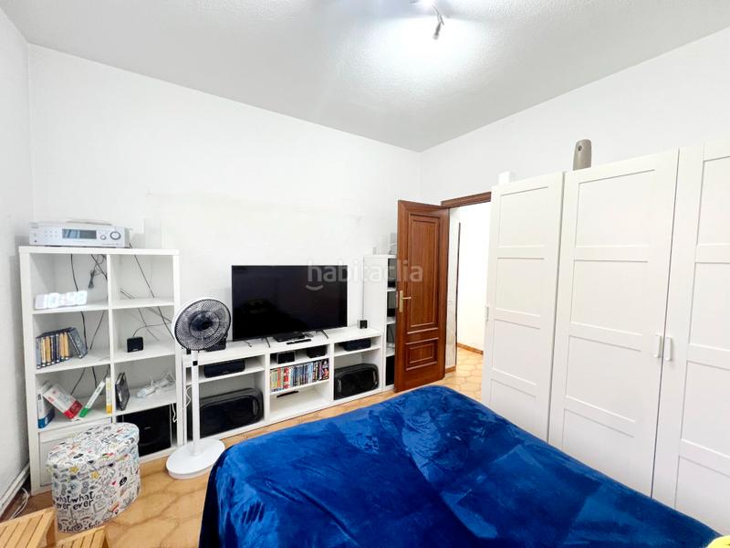 Foto ce599a2e-cb49-4738-befd-4e4cb68d1cb7. Flat with heating in Berruguete Madrid