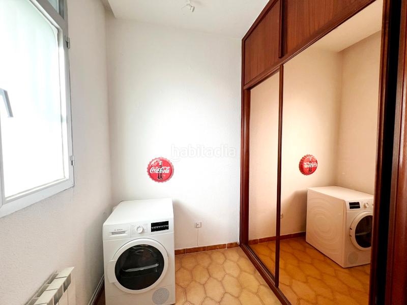 Foto f34d94ef-14de-4ff3-8630-280ede7d7a73. Flat with heating in Berruguete Madrid