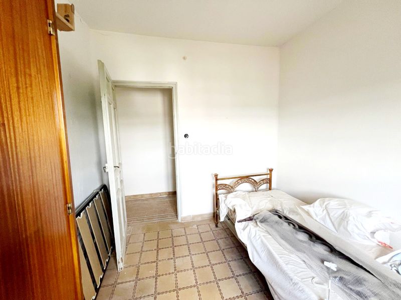 Foto 297eab9e-de3d-4105-8c17-613dcfd8319d. Casa amb xemeneia a Corpa