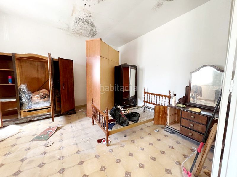 Foto 2a92a0f3-4370-45b5-b386-d0e443f04014. Casa amb xemeneia a Corpa