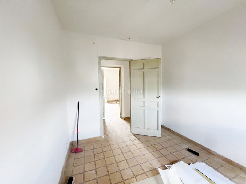 Foto 766a92dc-5eb6-48cf-8455-1380e97ef660. Casa amb xemeneia a Corpa