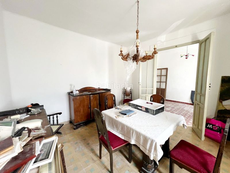 Foto 77efef38-4977-4016-af0d-e422fc4b9d17. Casa amb xemeneia a Corpa