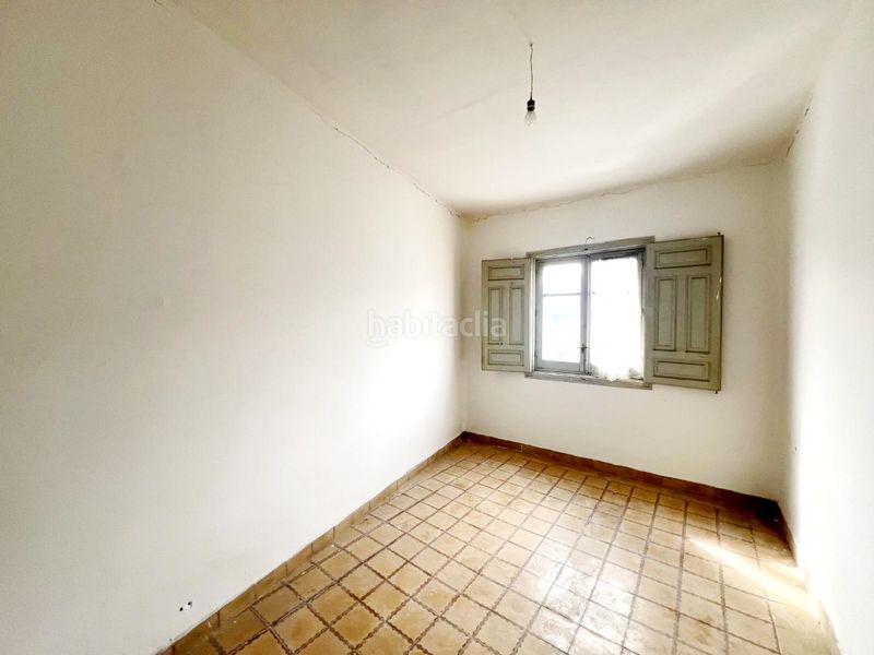 Foto 921a488d-f080-43f9-803e-9ccb9d5ac894. Casa amb xemeneia a Corpa