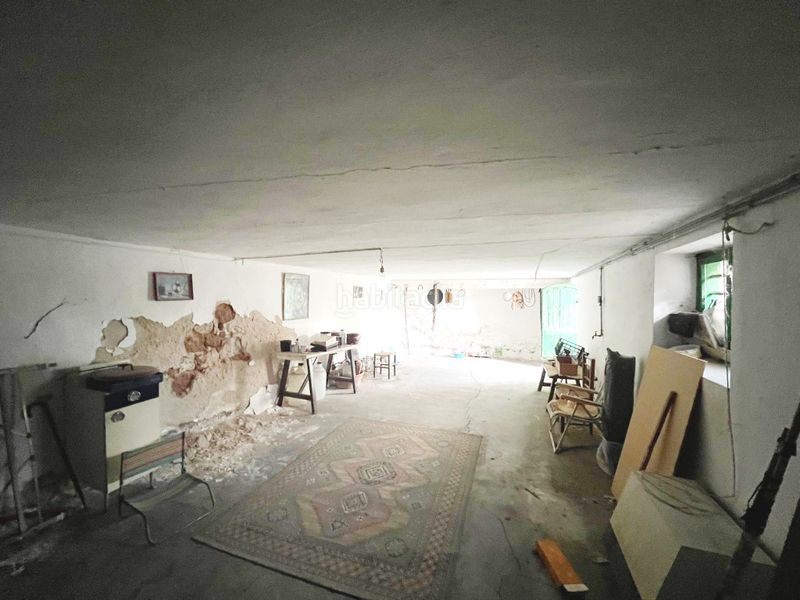 Foto bc59aa0b-a454-4809-9c64-e6918a83bead. Casa amb xemeneia a Corpa