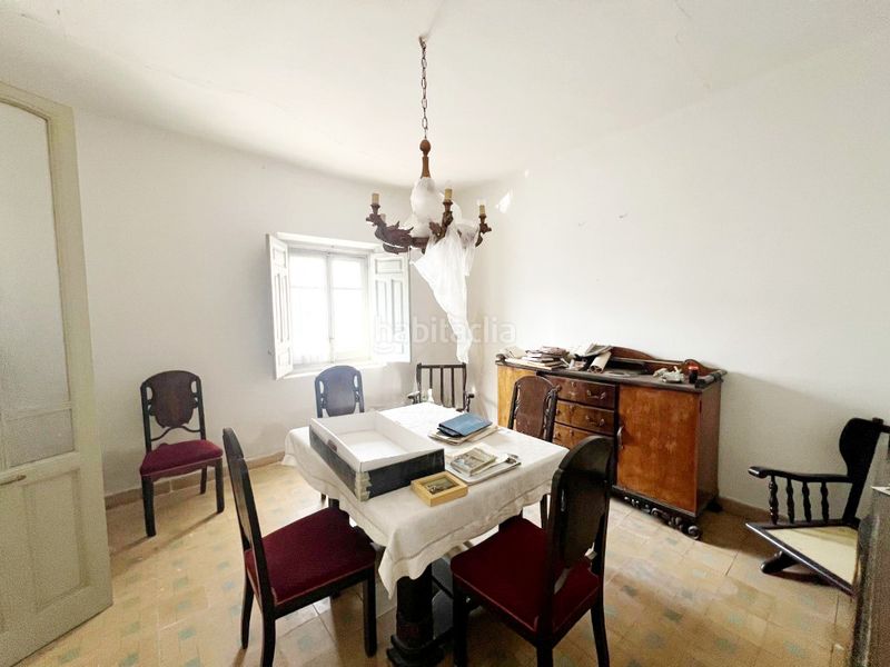 Foto bd428181-fd5c-4043-9f6e-a284a7cf92e2. Casa amb xemeneia a Corpa