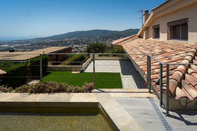 Foto 15cc7979-b10e-44e2-8450-5b72111789a7. Alquiler chalet situación y vistas en Cabrils